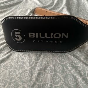 Small/medium gym belt for support